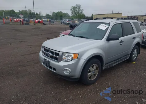 2010 Ford Escape Xlt из США, поврежденный, VIN 1FMCU9DG5AKB16731